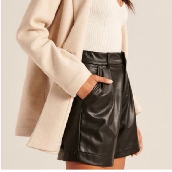 Abercrombie & Fitch Pants - Abercrombie & Fitch Women's Vegan Leather Tailored High Waisted Shorts Size M